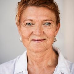 Kristine Schroll er formand for lederforeningen i BUPL. Fredag 12. juni deltager hun i FOBU og Børnevennernes debat i velfærdsteltet klokken 12: Kan vi lede dagtilbud uden kommunale koncepter?