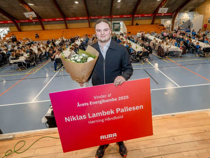 Årets Energibombe  2025 - Niklas Lambek Pallesen fra Hørning Håmdbold
