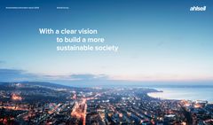 Ahlsells Bæredygtighedsrapport 2025 er udarbejdet med inspiration fra EU’s CSRD-krav, dvs. de kommende nye europæiske regler for bæredygtighedsrapportering, og er bl.a. underlagt ekstern revisorgennemgang med såkaldt limited assurance, så udvalgte data og processer er gennemgået af en uafhængig tredjepart.