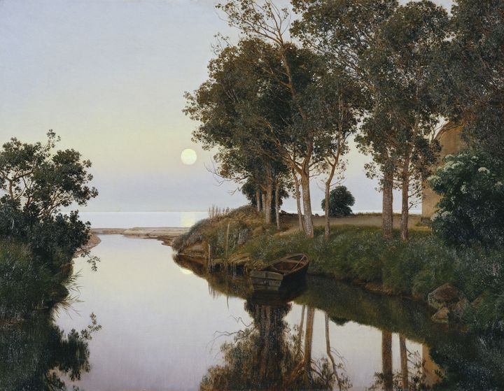 Museets gæster kan se frem til at forsvinde i Janus la Cours landskaber og lade sig inspirere af kunstnerens insisteren på stilhed, når udstillingen åbner på Nivaagaards Malerisamling den 23/8 2025. Her ses et af la Cours mange motiver fra den østjyske kyststrækning, 'Sommeraften ved åens udløb i havet'',  malet i 1892 ved Moesgaard. © Aarhus Kommunes kunstsamling.