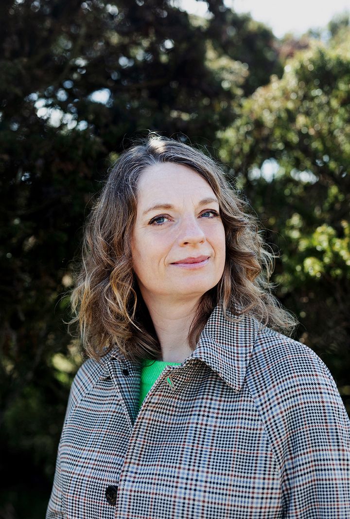 Forfatter Charlotte Weitze er nomineret til Nordisk Råds Litteraturpris 2026 for sin seneste roman, Ulvemælk.