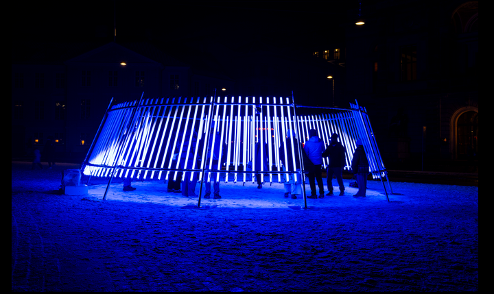 %2327%20LOOP%20TROPE%20%20Folk%20danser%20n%E5r%20de%20bes%F8ger%20LOOP%20TROPE.%20Et%20v%E6rk%20fra%20Spanien%20af%20Calidos%2C%20som%20st%E5r%20p%E5%20Kgs.%20Nytorv.