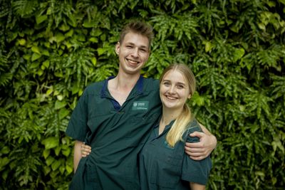 Der er stor glæde over, at elever nu kan tage hele social- og sundhedsassistentuddannelsen i Viborg Kommune.