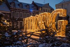 Hjultorvet med de ikoniske VIBORG-lysbogstaver er en del af julebyen Viborg, som DR besøger i forbindelse med optagelser til "Fællessang synger julen ind" i slutningen af november.