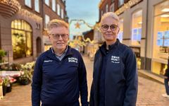 Arne Ladegaard, formand for Viborg Atletik & Motion, og Pia Viller Arendt, breddeidrætskonsulent i Viborg Idrætsråd og projektleder på det nye initiativ, glæder sig til Lysløbet - det allerførste arrangement som en del af arven efter Royal Run. Foto: Viborg Kommune.