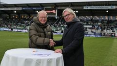 I pausen i Superligakampen mellem Viborg og Vejle underskrev borgmester Ulrik Wilbek og adm. direktør hos Team Danmark Peter Fabrin en ny 4-årig aftale mhp. at styre talent- og elitearbejdet i kommunen.