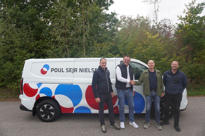 Fra venstre: Jonas Bach (Poul Sejr Nielsen A/S), Peter Frandsen (Country CEO, InstallatørGruppen), Michael Madsen (Poul Sejr Nielsen A/S), Mikkel Gulbæk (Poul Sejr Nielsen A/S)