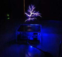 Science show: Tesla Coil med lyn