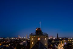 Rundetaarn med åbent observatorium