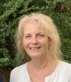 Anne Knudsen, Psykolog og forfatter. Ordfører for Kristendemokraterne på Aktiv Dødshjælp