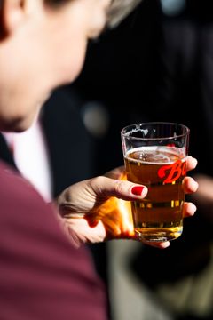 Iskolde økologiske pilsnere på fad. Gratis Bajeur - til de første og de hurtige!