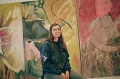 Maria Wæhrens. Portræt. Studio. 2025