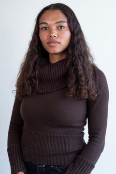 Olivia Turner, kurator