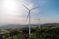 Die Orsted Onshore Deutschland GmbH betreibt den Windpark Schiederhof nahe ihres Hauptsitzes in Regensburg.