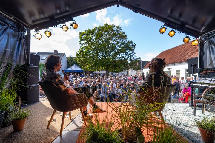 Søren Huss og Kristian Leth i samtale på Kulturmødet 2023.