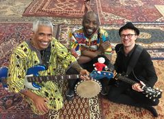 Moussa Diallo Trio tager hele familien med på en musikalsk rejse til Afrika sammen med Cirkeline og hendes gode venner.