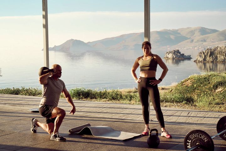 Næsten halvdelen af danskerne vil holde formen på ferien.