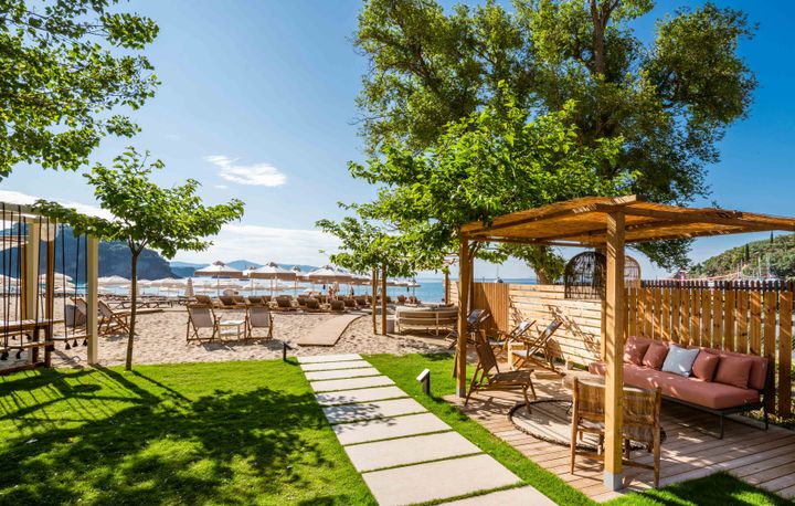 Over halvdelen af danskerne foretrækker stranden frem for poolen.