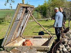 Martin Brørup fra Djursland er en af de omkring 100.000 danskere, der har deres egne private vandboring. Hans vand var det eneste af det Greenpeace målte, der lå under den nye foreslåede grænseværdi for nitrat på 6 mg/l.