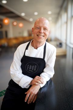 Thomas David Parry går op i at lytte til de dygtige kokke i Coor og skabe løsninger sammen med dem