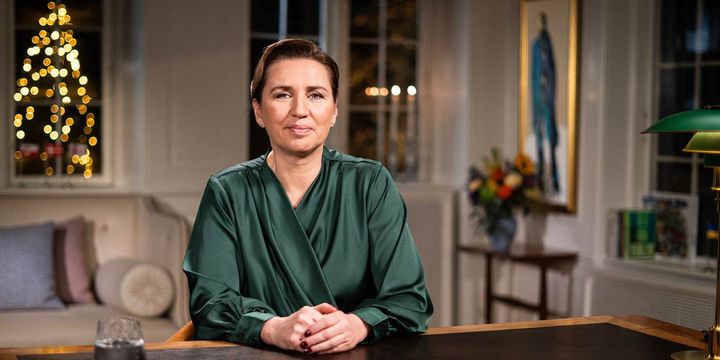 Nytårstalen kunne lyde, som om landets statsminister kun har foragt til overs for alle de danskere, der har fået ødelagt deres hjem og dagligliv af fedtemøg, solcelleparker og stank og støj fra de stadig større svinefabrikker, og som bekymret følger naturens nedtur og biodiversiteten i frit fald. Foto: Statsministeriet.