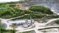 Stenbrydning er sammen med traditionelt anlægsarbejde blandt Arkils aktiviteter på det irske marked.