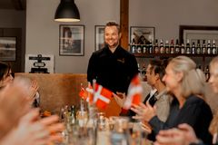 Flammen rammer historisk milepæl