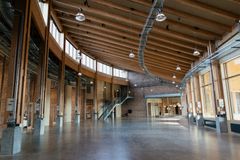 Helt unikt for håndværkskollegiet er de fem værksteder inden for fagene tømrer, murer, snedker, vvs og blikkenslager, samt moderne specialudstyr til 3D print. Her kan beboerne arbejde og få rådgivning af fem tilknyttede mentorer.