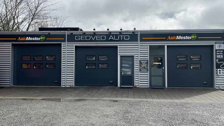 Gedved Auto er blevet et AutoMester E+ værksted.