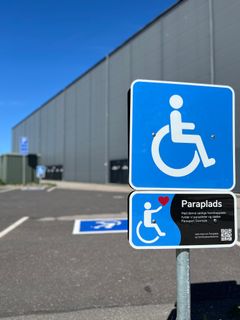 Paraplads går sammen med OpenStreetMap Danmark om at kortlægge landets handicapparkeringspladser