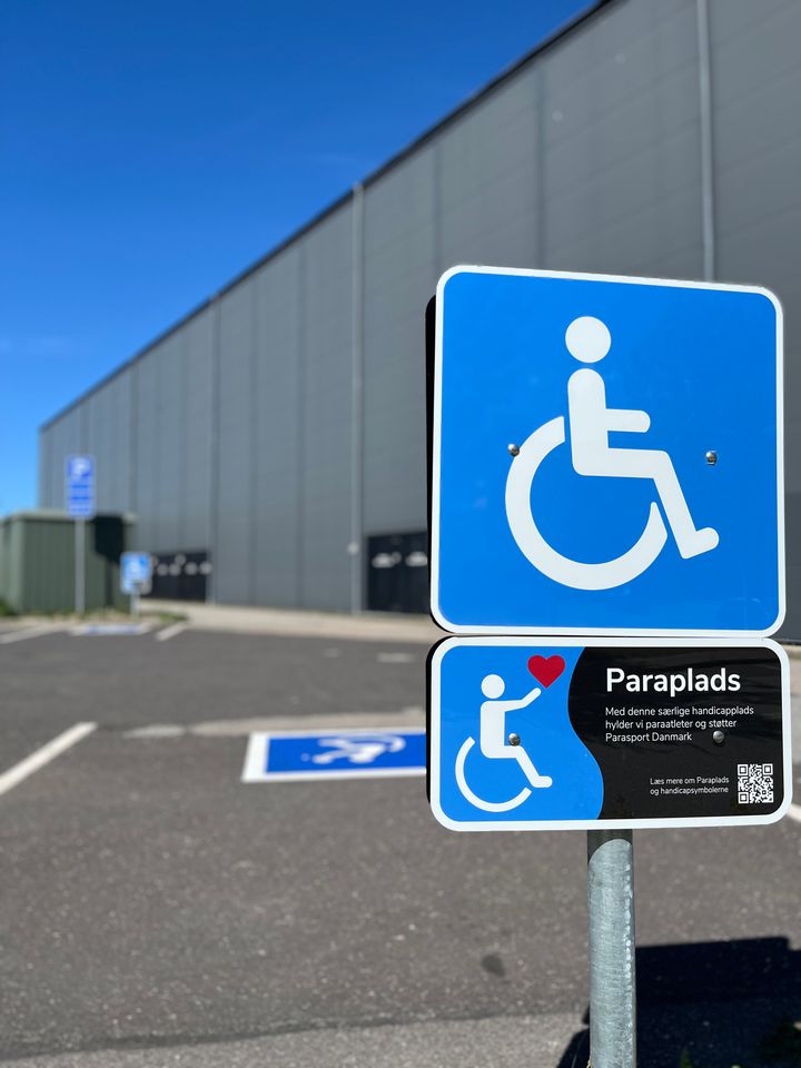 Paraplads går sammen med OpenStreetMap Danmark om at kortlægge landets handicapparkeringspladser