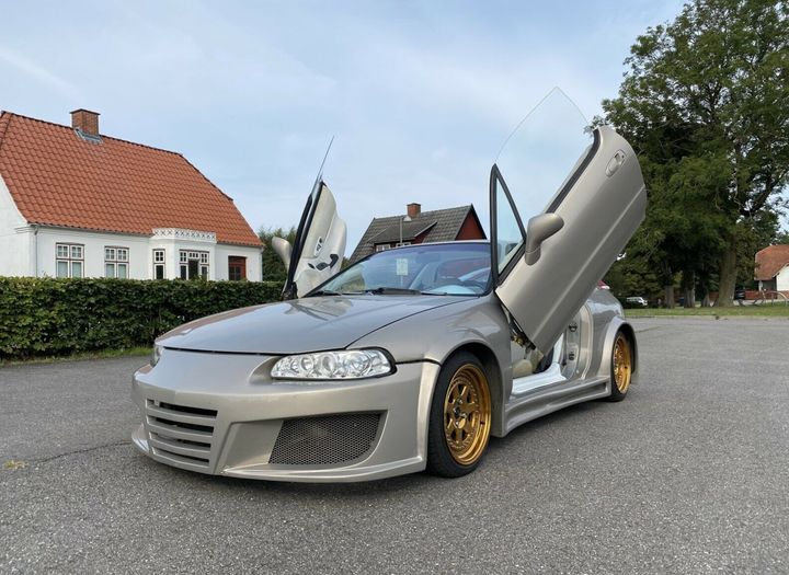 Er dit yndlingsalbum ‘Fresh, Fri og Fly’ af Nik og Jay fra 2006, er denne bil fra 1993 måske lige dig. Den har kørt 166.000 km., og den er nysynet. Foto - DBA Guide