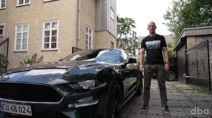 45-årige Jacob Hallager fra Valby sælger den dyreste Mustang på DBA. Foto - DBA Guide