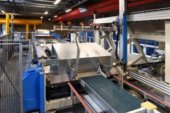 Der findes kun én maskine i hele verden, som den Lindab har indkøbt hos virksomheden Firmac til produktion af rektangulære kanaler med integreret flange.