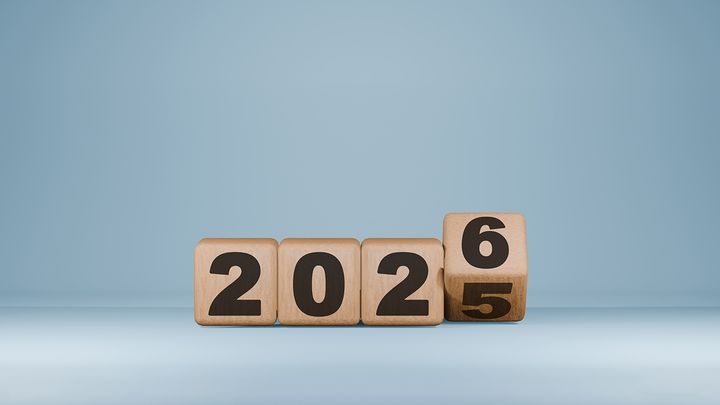 Klodser med tal skifter fra 2025 til 2026
