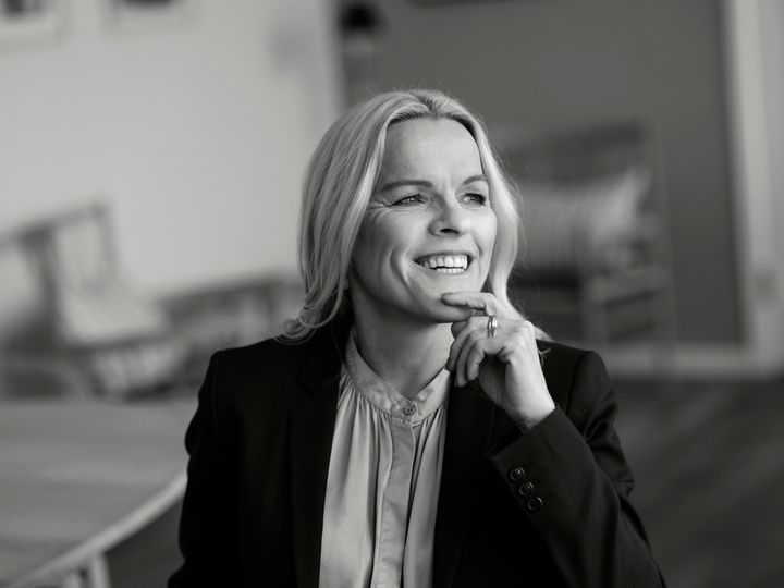 Portrætfoto af ældreminister Mette Kierkgaard.