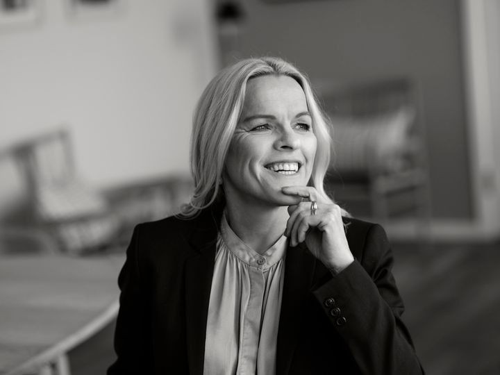 Portrætfoto af ældreminister Mette Kierkgaard.
