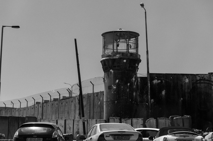 I løbet af de sidste fire år har Israel markant intensiveret sine bosættelsesaktiviteter på Vestbredden, herunder i Østjerusalem, med en voldsom stigning i både byggeri og landovertagelse