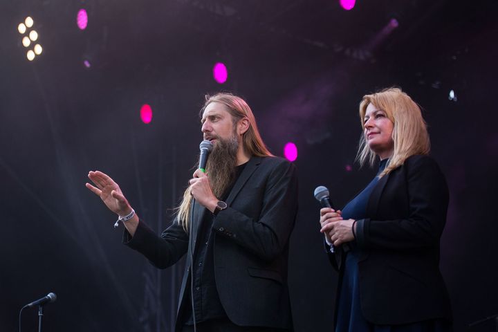 Carsten Holm og Camilla Jane Lea