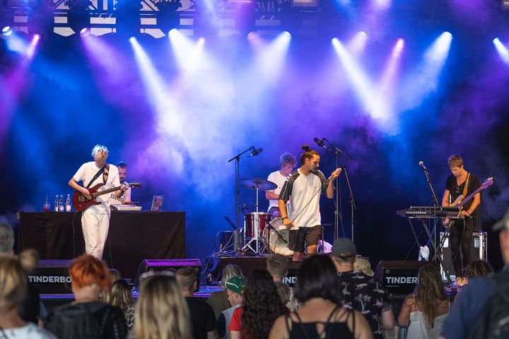 Tinderbox Band Battle-vinder Timur på scenen til Tinderbox 2018