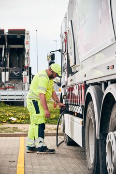 Urbaser A/S er den klart største aftager af elektriske Mercedes-Benz lastbiler indtil videre, og har allerede eEconic i drift i flere danske kommuner.