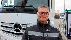 Mikael Voigt, eMobility Manager i importørselskabet Hessel Trucks, er begejstret for de positive tilbagemeldinger fra virksomhederne, som nu har de elektriske lastbiler i drift.