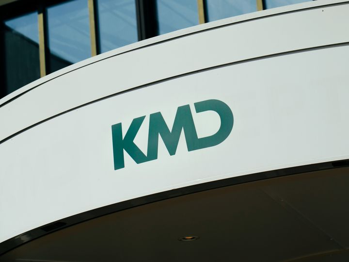 KMD fusionerer datterselskaberne Edlund og Charlie Tango ind i KMD