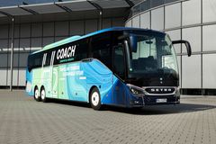 FEV and Daimler Buses have jointly developed the "H2 Coach", the first coach with a hydrogen-based fuel cell drive system. Source: Daimler Buses