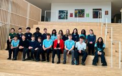 International School Ikast fik undervisning i ÅOP, renter og faldgruber ifm Pengeugen af Bankdirektør i Jyske Bank, Ingjerd Blekeli Spiten