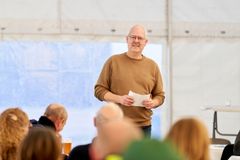 Anlægsdirektør Per Sigaard ved det velbesøgte 30 års jubilæum