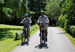 Kampagnen "Sikker på cykel - hele livet" fra Rådet for Sikker Trafik og GF Fonden vil hjælpe seniorer til at undgå uheld og ulykker på cyklen. I dag er seniorerne overrepræsenteret i de alvorlige cykelulykker.