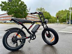 Det er risikabelt og kan blive dyrt, hvis man kører på en ulovlig elcykel i trafikken