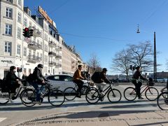 Stadig flere cyklister bruger cykelhjelm, viser en ny cykelhjelmstælling fra Rådet for Sikker Trafik