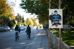 Hold til højre på cykelstien, så der også er plads til andre, der vil forbi. Det er et af budskaberne i en aktuel kampagne fra Rådet for Sikker Trafik og 33 kommuner